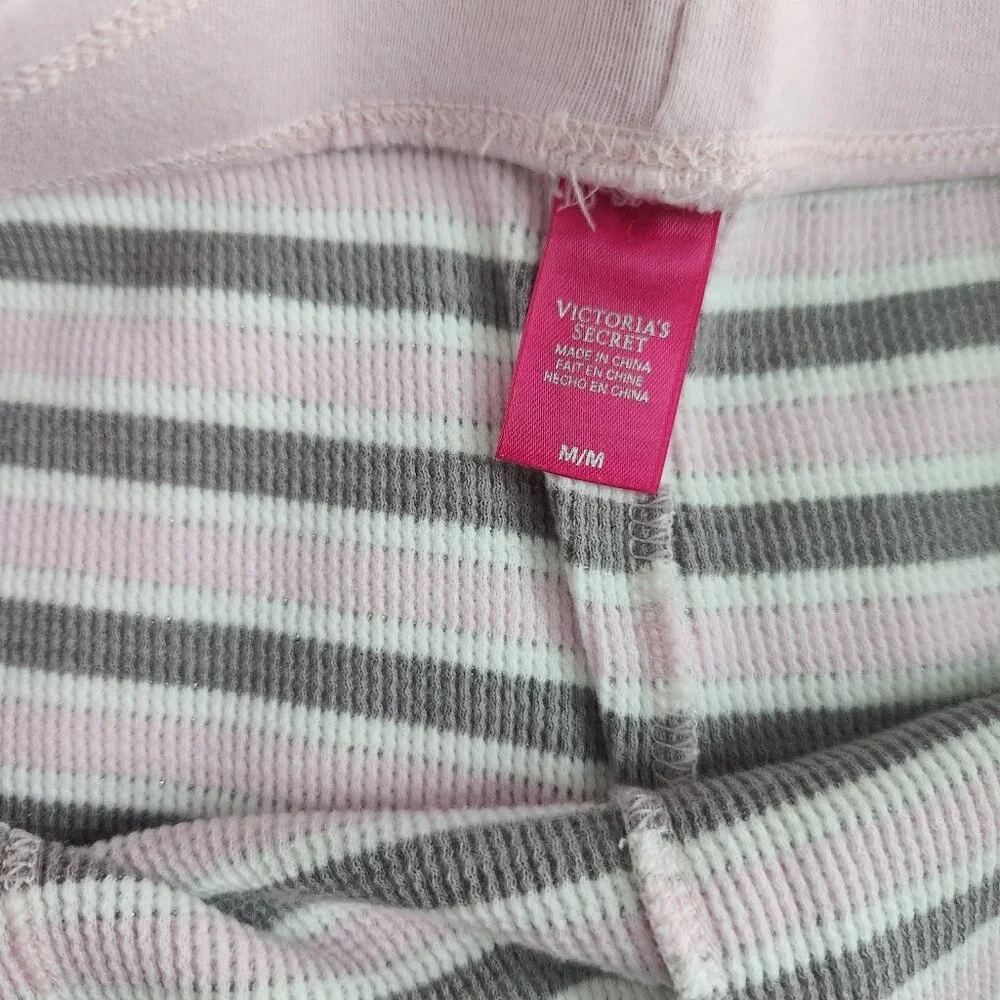 Victoria's Secret PJ Top and Shorts - Picture 4 of 6